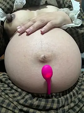 Snapshot of -Harper- chatting on 8, 2, 2026 -Harper- online show from 8, 2, 2026