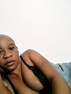 Snapshot of staceyde chatting on 10, 10, 2025 staceyde online show from 10, 10, 2025