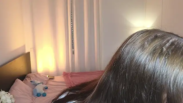 CelineXoxo online show from 19, 10, 2025