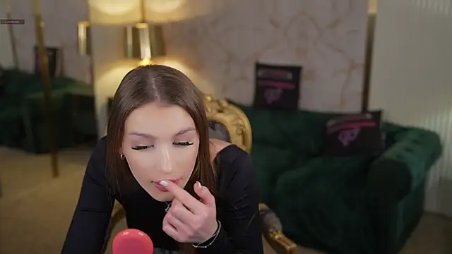 Snapshot of Jane_Love054 chatting on 30, 10, 2025 Jane Love054 online show from 30, 10, 2025