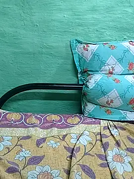 Snapshot of Queen_washna1 chatting on 31, 10, 2025 Queen washna1 online show from 31, 10, 2025