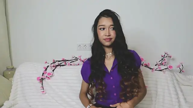 SelinaLukas online show from 12, 10, 2025