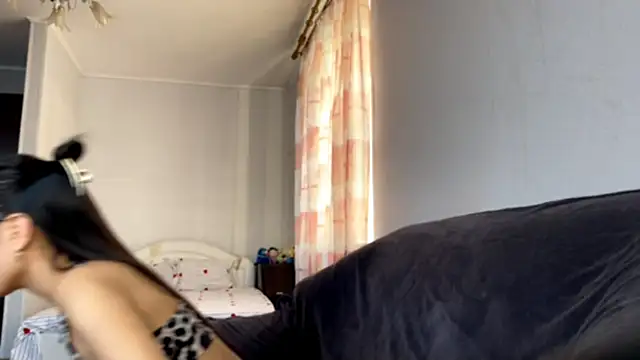 Snapshot of KamilahArcilla chatting on 12, 10, 2025 KamilahArcilla online show from 12, 10, 2025