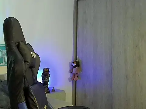 Dave-Max01 online show from 7, 11, 2025