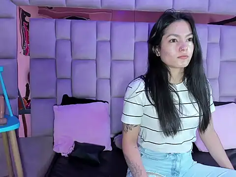 Gisell Squirt  online show from 5, 2, 2026