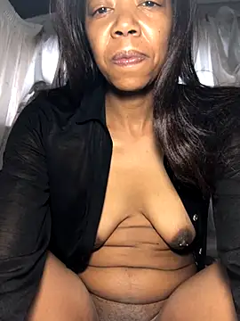 Snapshot of Venusasss chatting on 26, 11, 2025 Venusasss online show from 26, 11, 2025