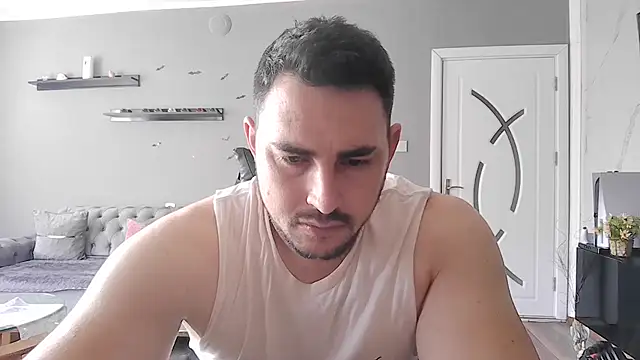 Snapshot of mastermute chatting on 4, 3, 2026 mastermute online show from 4, 3, 2026