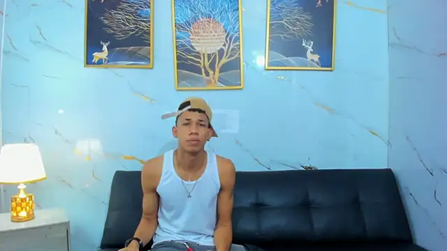 Little nicoll online show from 7, 4, 2026