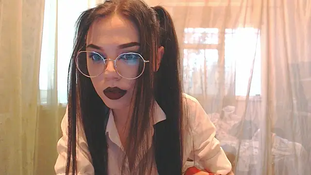 Lady Elsa Snow online show from 25, 10, 2025