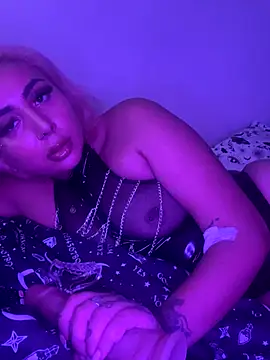 Snapshot of zara_bellexx chatting on 6, 11, 2025 zara bellexx online show from 6, 11, 2025