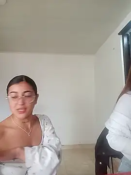 Camila-marinn online show from 17, 10, 2025