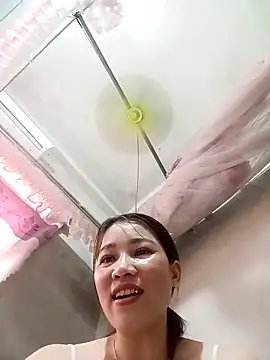 ladzy sexy online show from 10, 4, 2026