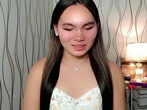 Snapshot of asian_queen69 chatting on 7, 10, 2025 asian queen69 online show from 7, 10, 2025