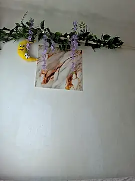 Snapshot of Nika_aa chatting on 8, 7, 2026 Nika aa online show from 8, 7, 2026