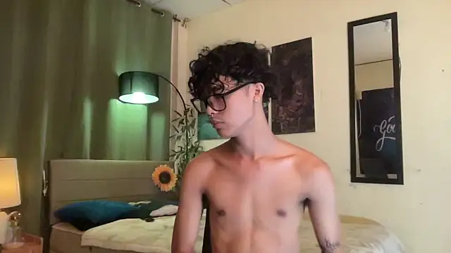 AsianCarl online show from 9, 11, 2025