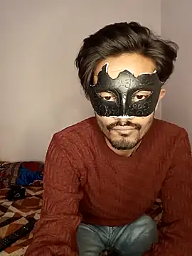 Lovebirdss online show from 28, 11, 2025