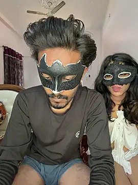 Lovebirdss online show from 17, 12, 2025