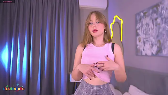 lorapalmerry online show from 1, 12, 2025