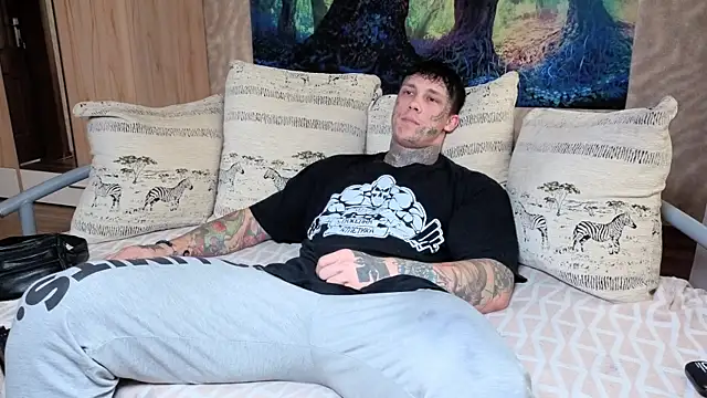 Snapshot of Anubisgods chatting on 13, 10, 2025 Anubisgods online show from 13, 10, 2025