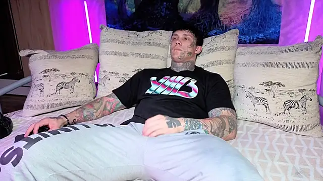 Snapshot of Anubisgods chatting on 16, 10, 2025 Anubisgods online show from 16, 10, 2025