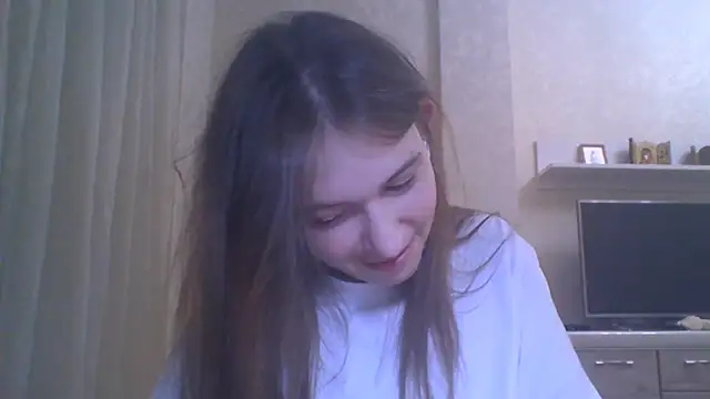 CeyaLier online show from 8, 10, 2025