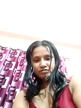 Snapshot of Megla879 chatting on 30, 10, 2025 Megla879 online show from 30, 10, 2025