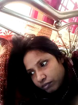 Snapshot of Megla879 chatting on 9, 11, 2025 Megla879 online show from 9, 11, 2025