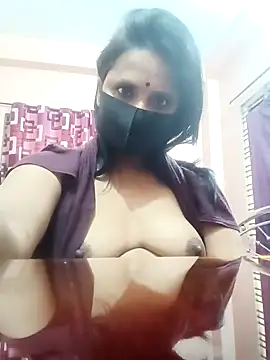 Snapshot of Megla879 chatting on 10, 11, 2025 Megla879 online show from 10, 11, 2025