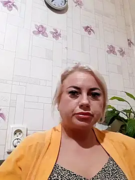 Snapshot of Gelisss chatting on 11, 10, 2025 Gelisss online show from 11, 10, 2025