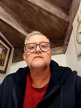 macdut67 online show from 10, 10, 2025