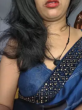 Snapshot of Janu-hasena chatting on 3, 7, 2026 Janu-hasena online show from 3, 7, 2026