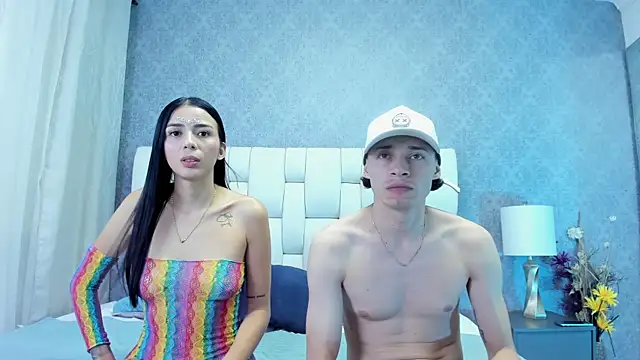 Snapshot of nicollandjhon chatting on 28, 11, 2025 nicollandjhon online show from 28, 11, 2025