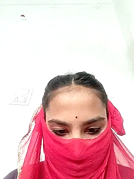 RAYI Queen 15 online show from 1, 12, 2025