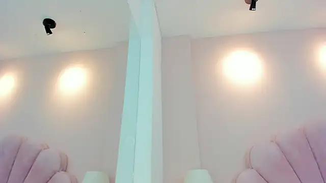 Snapshot of xxx-alana_sweet chatting on 28, 10, 2025 xxx-alana sweet online show from 28, 10, 2025