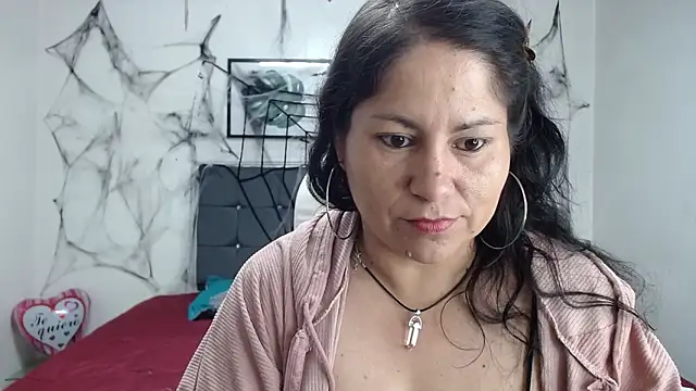 Snapshot of Pamela_jones7 chatting on 14, 10, 2025 Pamela jones7 online show from 14, 10, 2025