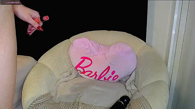 Horny beautyyy online show from 18, 2, 2026