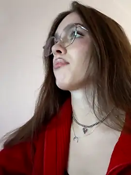 MayaGlow online show from 13, 11, 2025