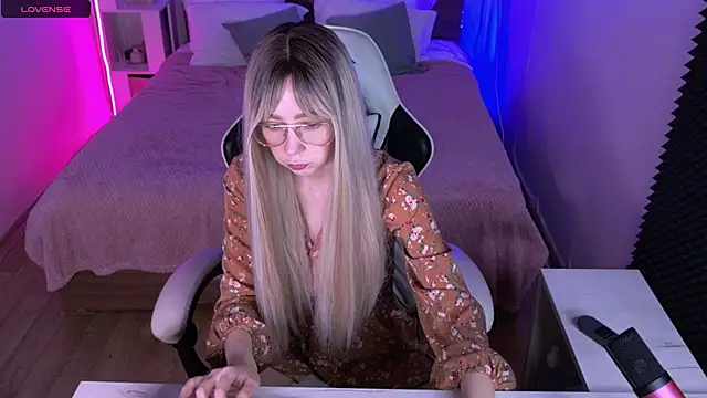 sofiisun online show from 15, 10, 2025