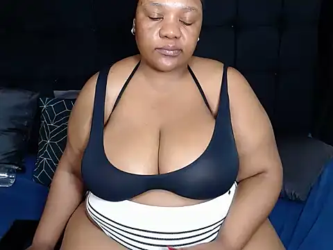 CaramelBootty online show from 11, 11, 2025