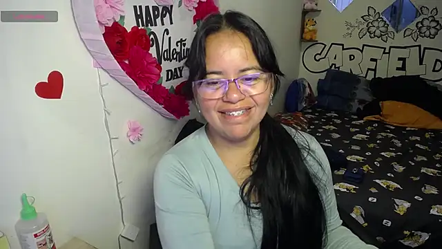 Snapshot of Miss__kendra_ chatting on 5, 6, 2026 Miss kendra online show from 5, 6, 2026