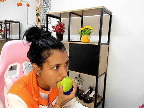 KarlaSlutSkinny   online show from 14, 2, 2026