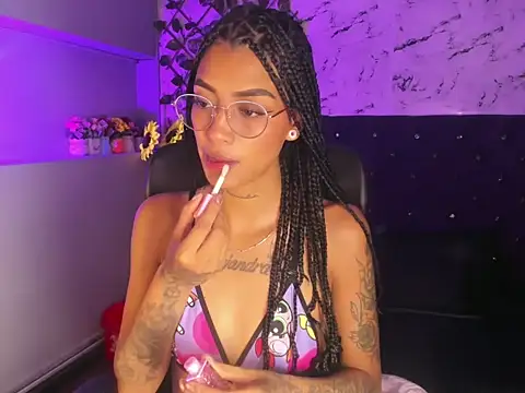 Snapshot of KarlaSlutSkinny__ chatting on 8, 5, 2026 KarlaSlutSkinny online show from 8, 5, 2026