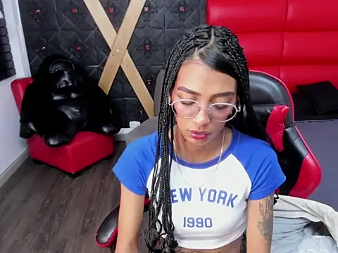Snapshot of KarlaSlutSkinny__ chatting on 15, 5, 2026 KarlaSlutSkinny online show from 15, 5, 2026