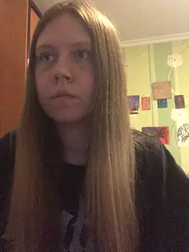 LunaVirelle online show from 20, 4, 2026