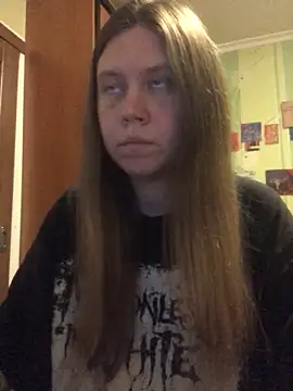 LunaVirelle online show from 17, 6, 2026