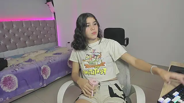 beiby glow online show from 3, 11, 2025