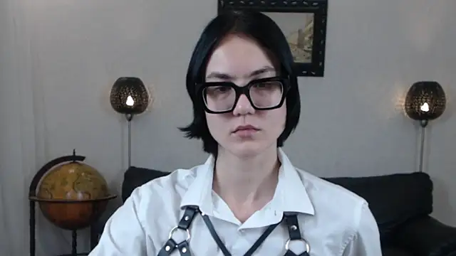 Snapshot of Marie_Fitch chatting on 23, 10, 2025 Marie Fitch online show from 23, 10, 2025