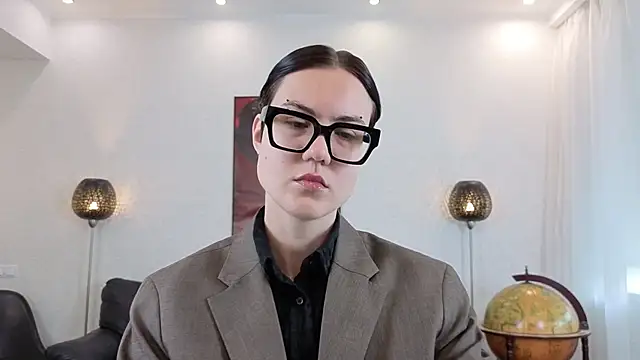 Snapshot of Marie_Fitch chatting on 8, 5, 2026 Marie Fitch online show from 8, 5, 2026