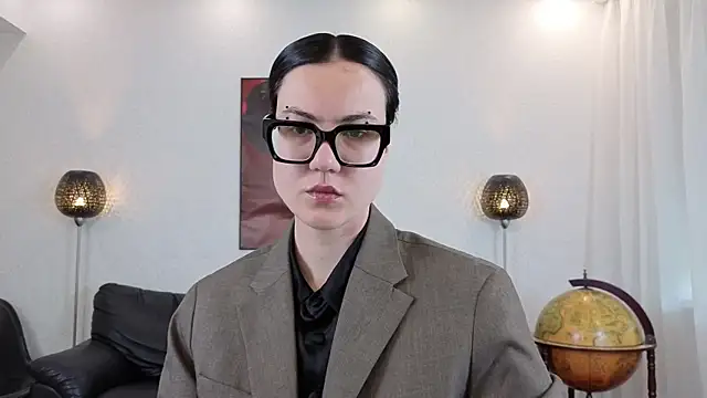Snapshot of Marie_Fitch chatting on 12, 5, 2026 Marie Fitch online show from 12, 5, 2026