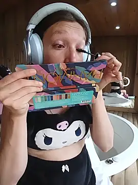 Lucy colee online show from 20, 12, 2025